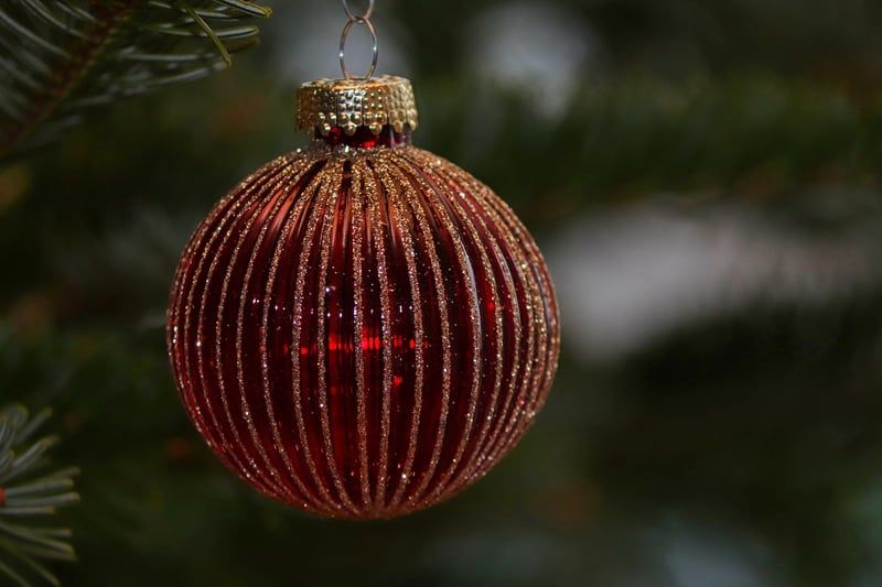 Fabriquer soi-même des décorations de Noël écologiques : astuces et tendances 2026